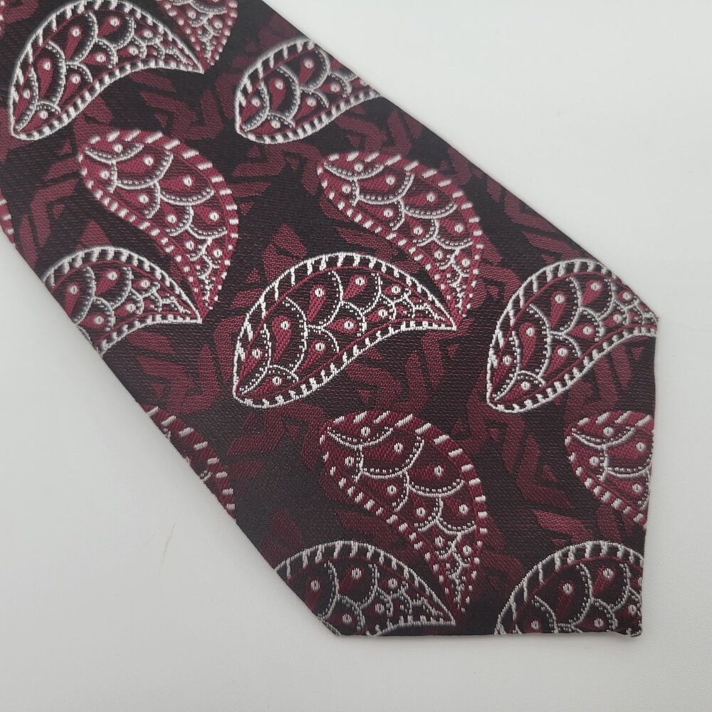 Carolina Bay Embroidered Silk Tie OS